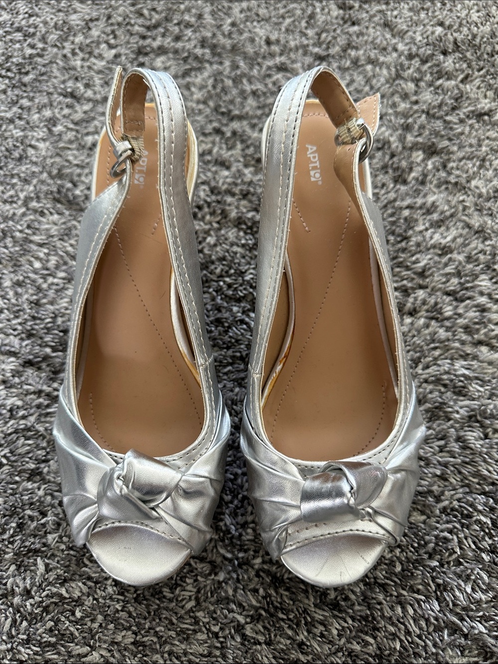Apt. 9 Metallic Silver Peep-Toe Slingback Heels with Bow